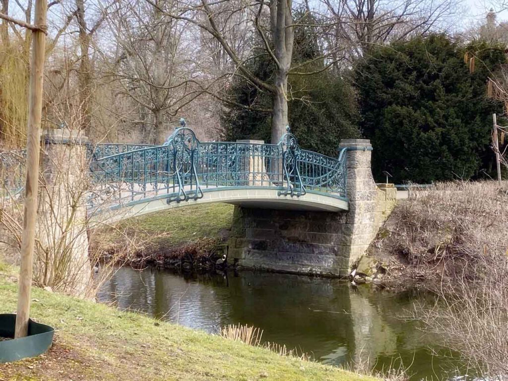 Brücke im Maschpark Hannover