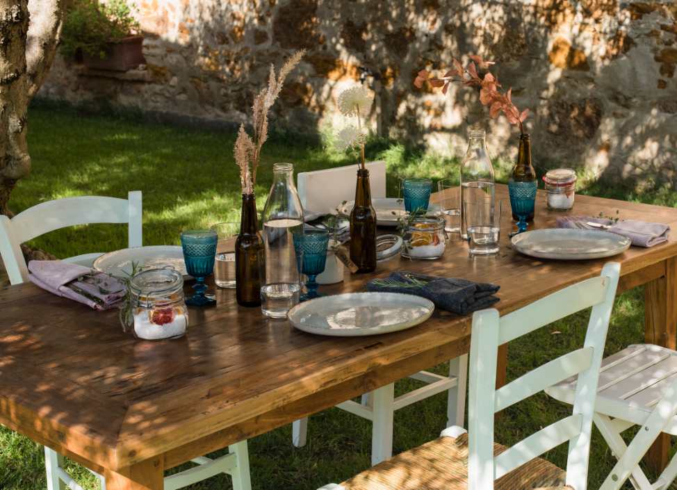 Gedeckter Tisch Canva Motiv